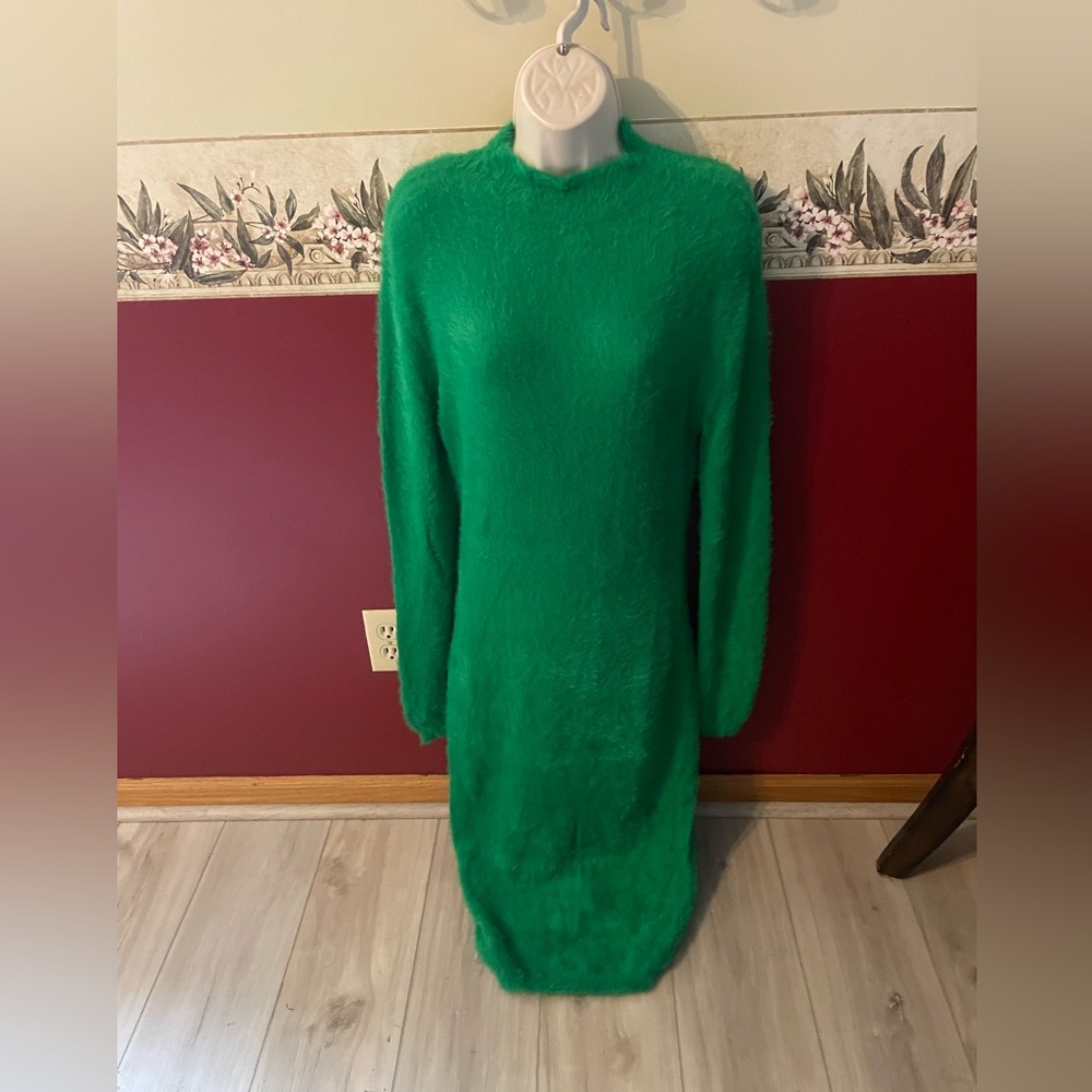 Fashion Nova Emerald Green Fuzzy Long-Sleeve Sweater Dress